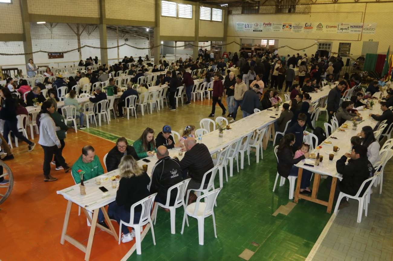 Café de Chaleira celebra as tradições de Água Santa