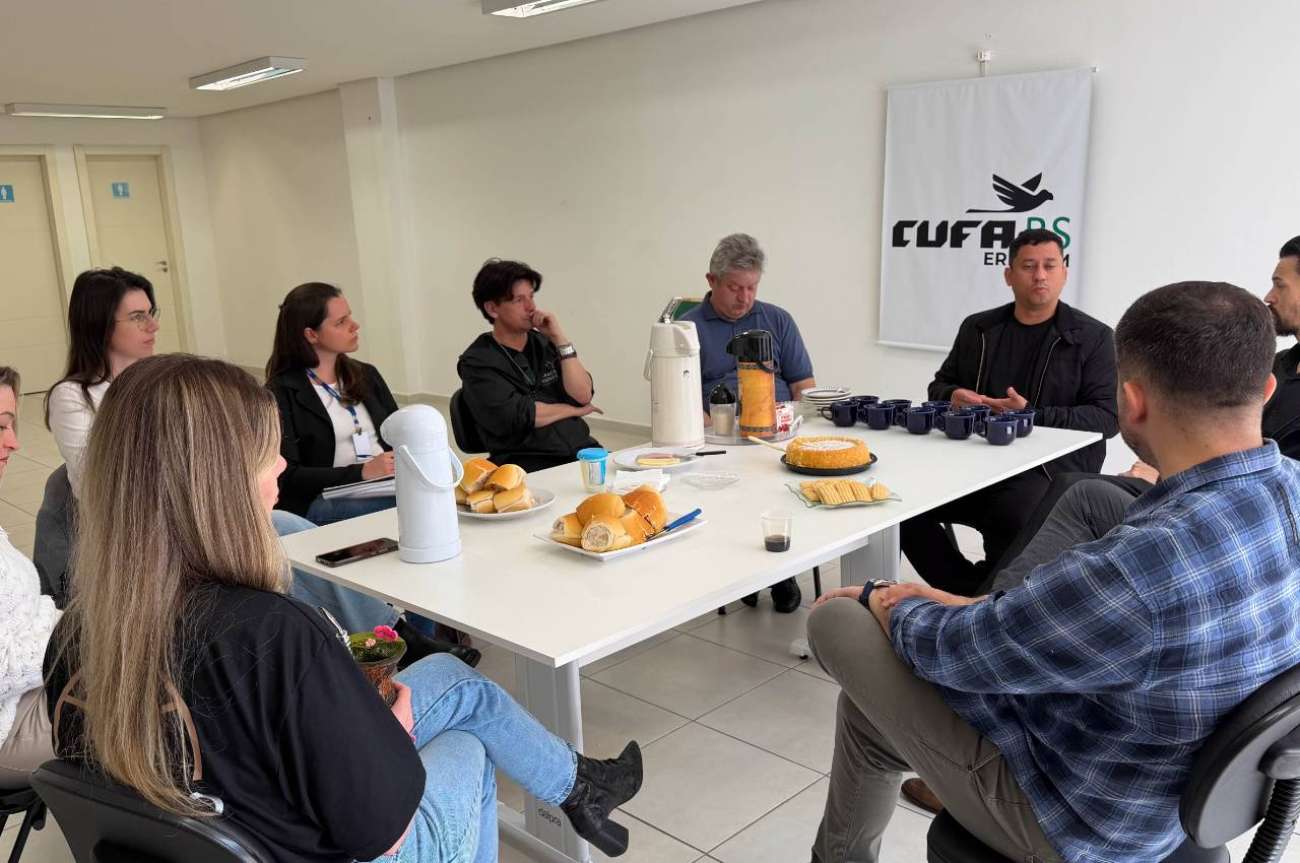 Tapejara busca referências em Erechim para fortalecer atendimento aos imigrantes