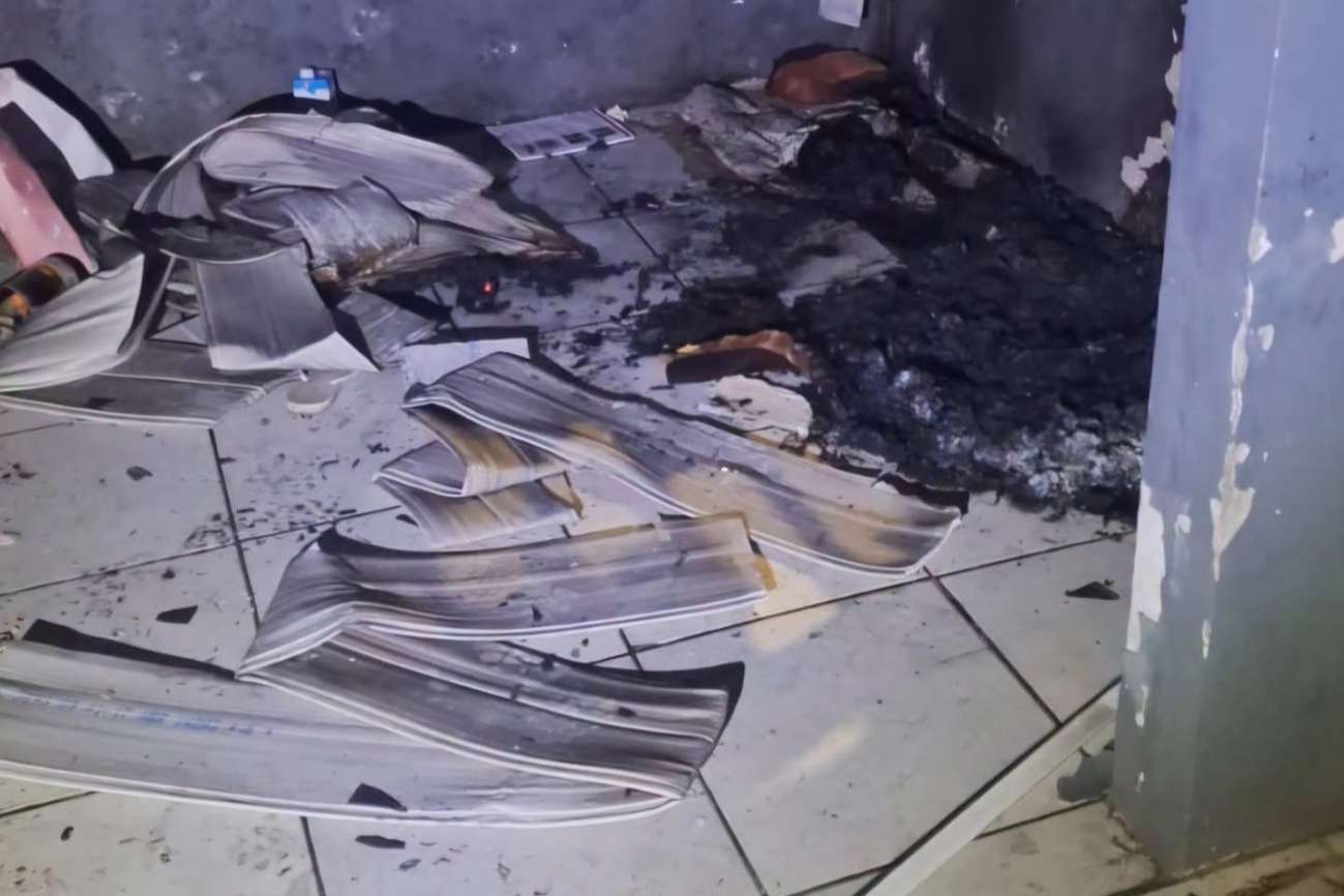 Incêndio atinge residência abandonada na área central de Passo Fundo