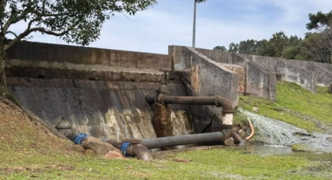 Barragem em São Marcos apresenta danos e provoca evacuação preventiva