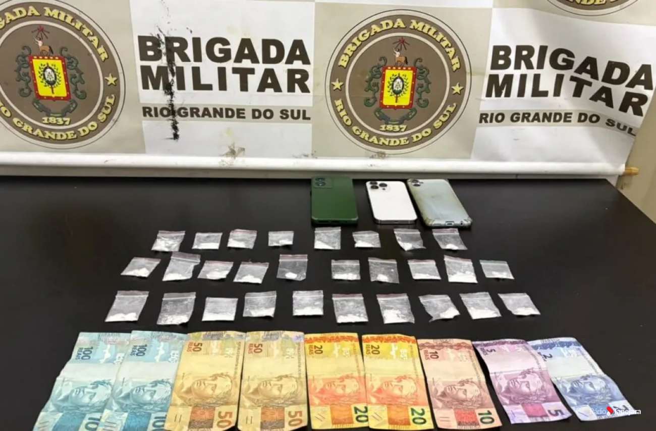 Brigada Militar prende homem e apreende adolescente por tráfico de drogas no bairro Hípica, em Passo Fundo