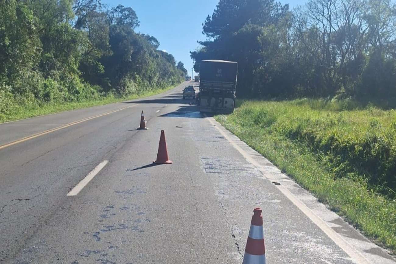 ERS-135 segue parcialmente bloqueada em Coxilha e deve ser liberada ainda nesta tarde