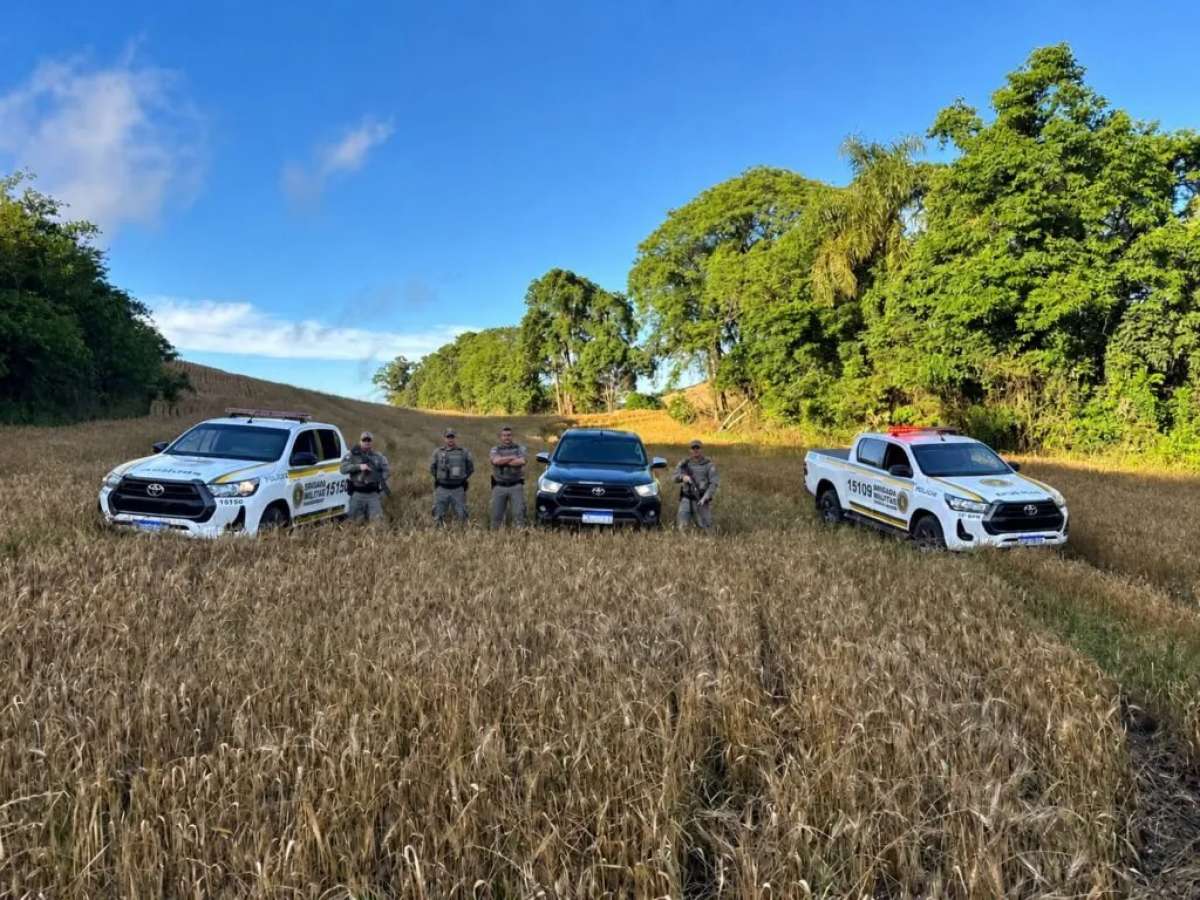 Brigada Militar prende dois homens e recupera Hilux furtada em Passo Fundo