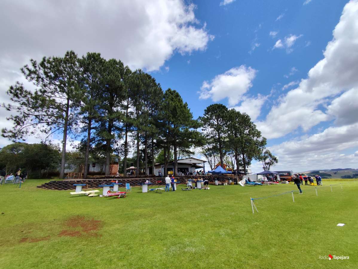 Décima Nona edição do Aero Show reúne mais de 2 mil pessoas em Tapejara