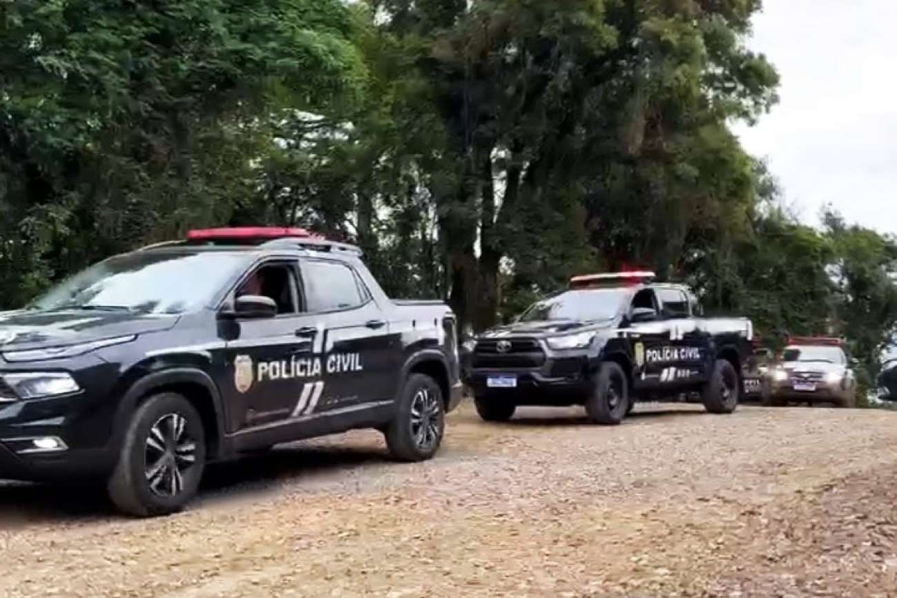 Dupla é presa por tráfico de drogas durante operação da Polícia Civil em Machadinho