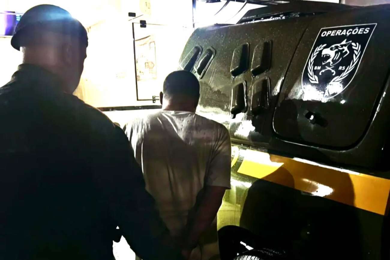 Homem com mandado de prisão em aberto é detido em Passo Fundo