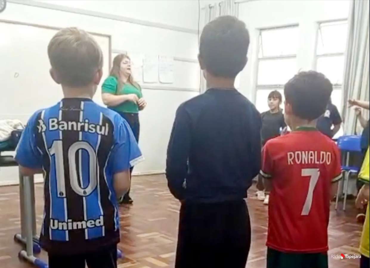 CTG Unidos do Pampa inicia projeto de declamação de poesias para crianças em Charrua