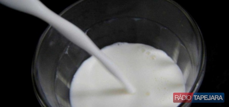 Mulher encontra rato morto dentro de caixa de leite em Crissiumal 