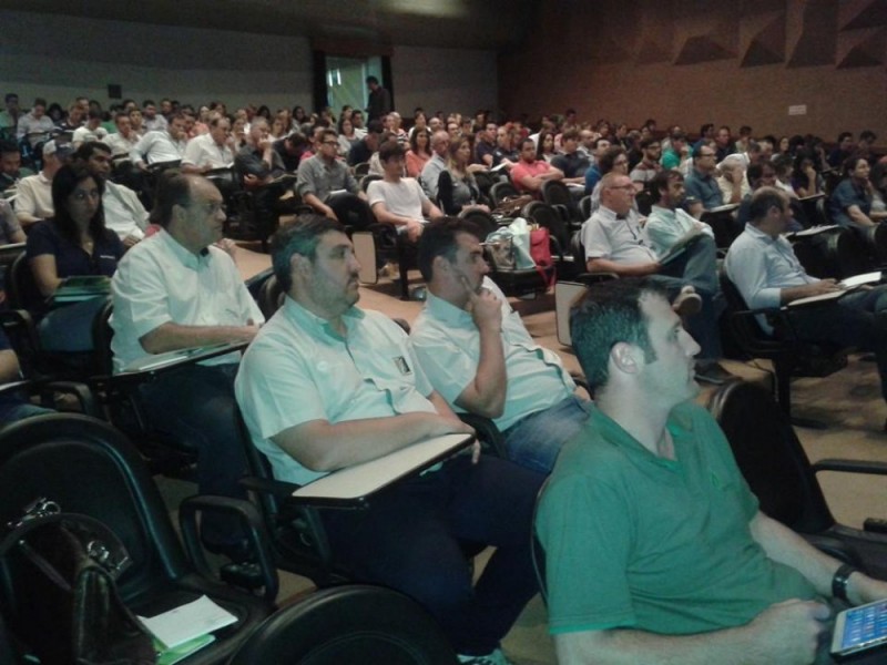 Passo Fundo sediou evento nacional de produtores de canola