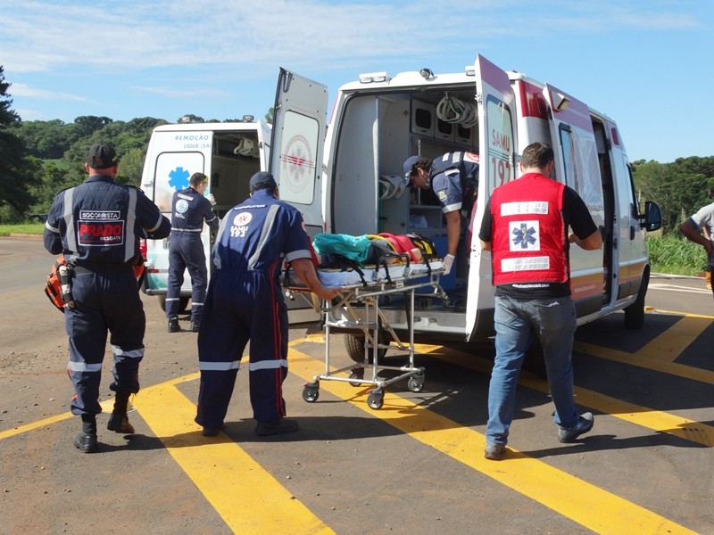 Quatro pessoas permanecem no hospital devido ao acidente no trevo da UFFS