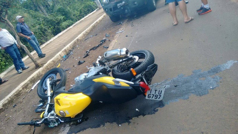 Condutor de motocicleta sofre fraturas em Gaurama