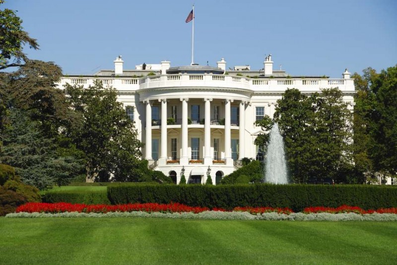 Casa Branca é fechada após suspeito ser baleado, diz imprensa